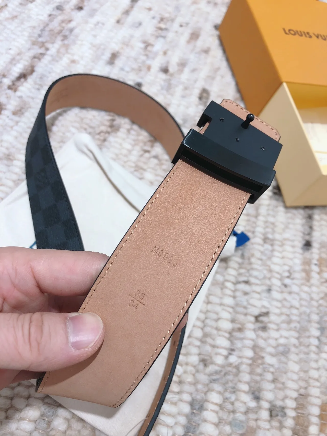 Louis Vuitton LV Initiales Damier Graphite Cinto de couro 2