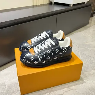 Louis Vuitton LV Trainer Negro Marrón Impresión Monograma Cuero Grabado Logo Estilo de Vida Zapatillas