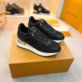 Louis Vuitton LV Trainer Sneakers Lifestyle Negro y Oro Cuero y Malla Superior Contrapeso Metálico en Talón