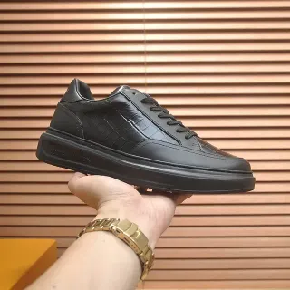 Louis Vuitton LV Trainer Zapatillas Negras Plataforma Bajo Estilo de Vida
