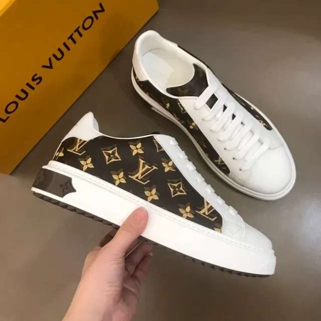 Louis Vuitton LV Trainer White Black Monogram Canvas Leather Toe Cap Lifestyle Sneakers 9