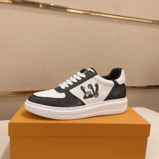 Louis Vuitton LV Trainer Blanco Negro Monogram Cuero Logo Lateral Bold Lifestyle Sneakers