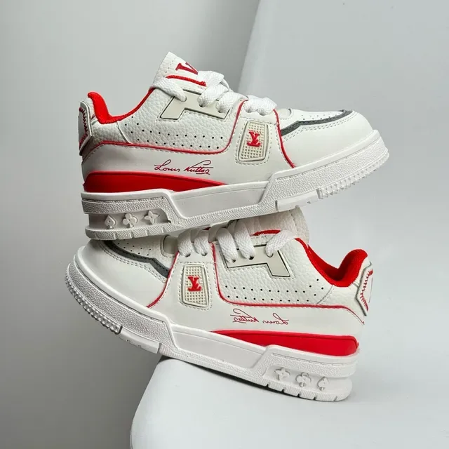 Louis Vuitton LV Trainer White Green Layered Leather Construction Perforated Toe Box Lifestyle Sneakers 13