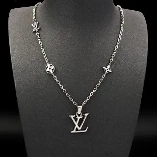 হার Louis Vuitton Monogram চেইন Multi-Charm Silver