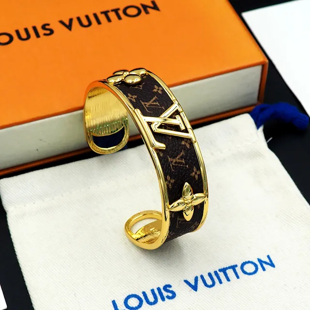 Louis Vuitton Monogram Leather and Gold-Tone Flower Cuff Bracelet 8