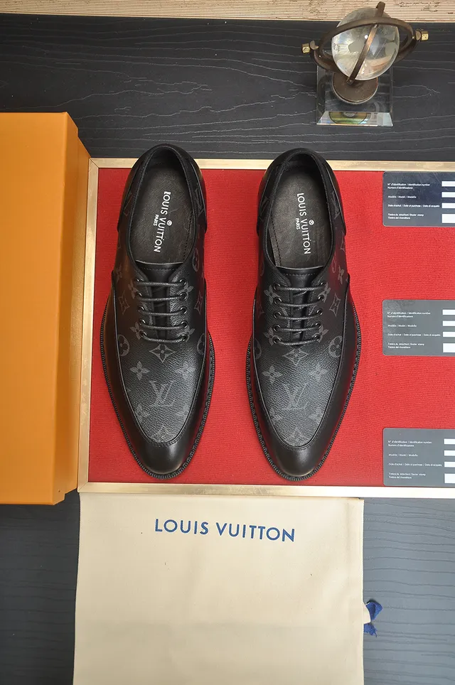 Louis Vuitton Monogram-Print কালো ক্যাপ टू অক্সফোর্ড শু 5