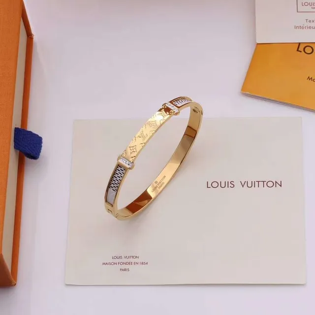 Louis Vuitton Monogram World Tour Braceletes com inlay de esmalte em tom dourado 5