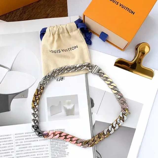 Louis Vuitton 多色 搪瓷 花押图案 曲链 项链 1