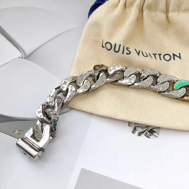 Louis Vuitton 多色 搪瓷 花押图案 曲链 项链 3
