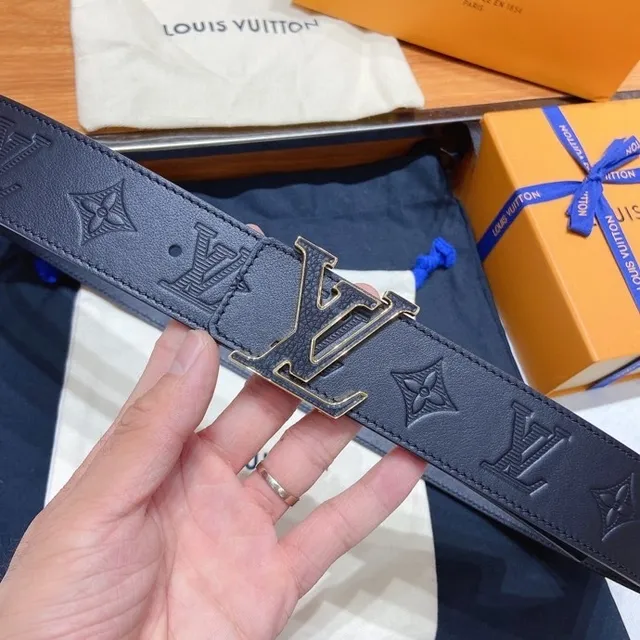 Louis Vuitton Navy Gold Oversized Metallic LV Buckle Embossed Monogram Leather Belt 4