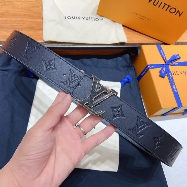 Louis Vuitton Navy Gold Oversized Metallic LV Buckle Embossed Monogram Leather Belt 5