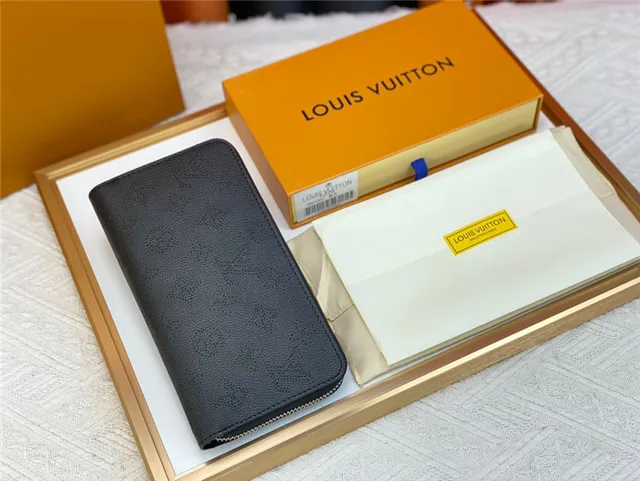 Louis Vuitton Billetera Larga Monograma Perforada Beige 2