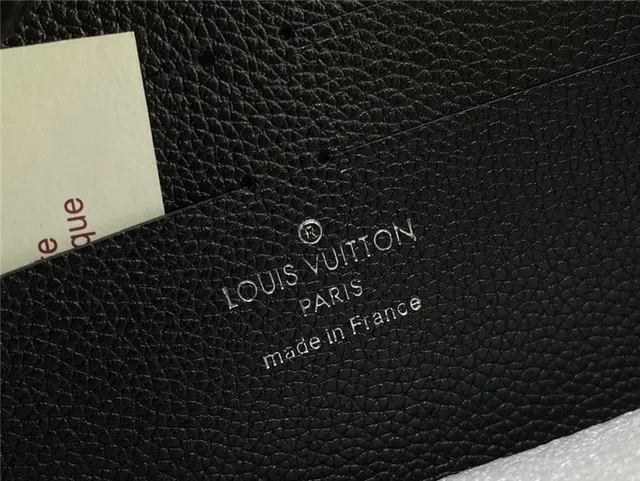 Louis Vuitton Billetera Larga Monograma Perforada Beige 3