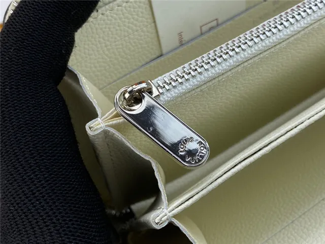 Louis Vuitton Billetera Larga Monograma Perforada Beige 23