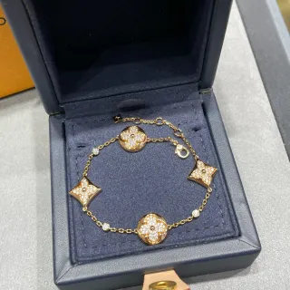Louis Vuitton Quatrefoil Pavé Flower Bracelet
