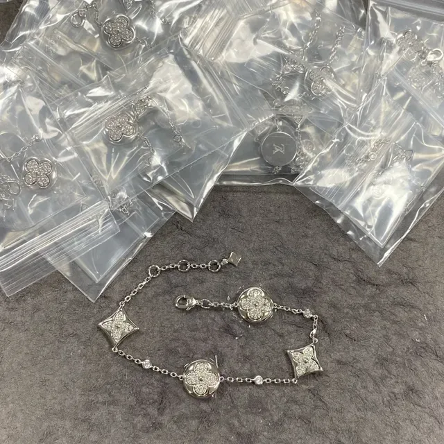 Louis Vuitton Quatrefoil Pavé Flower Bracelet 2