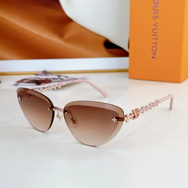Louis Vuitton Rimless Monogram Floral Bead Temple Sunglasses 6