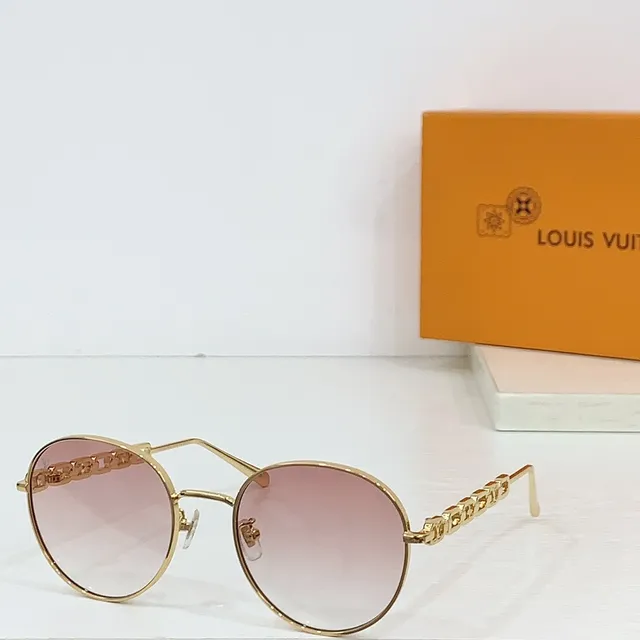 Louis Vuitton Gafas ópticas redondas de metal con cadena en la patilla 7