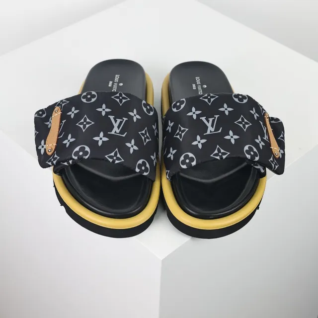 Louis Vuitton Run Away Monogram 黑色和芥末色拖鞋 8
