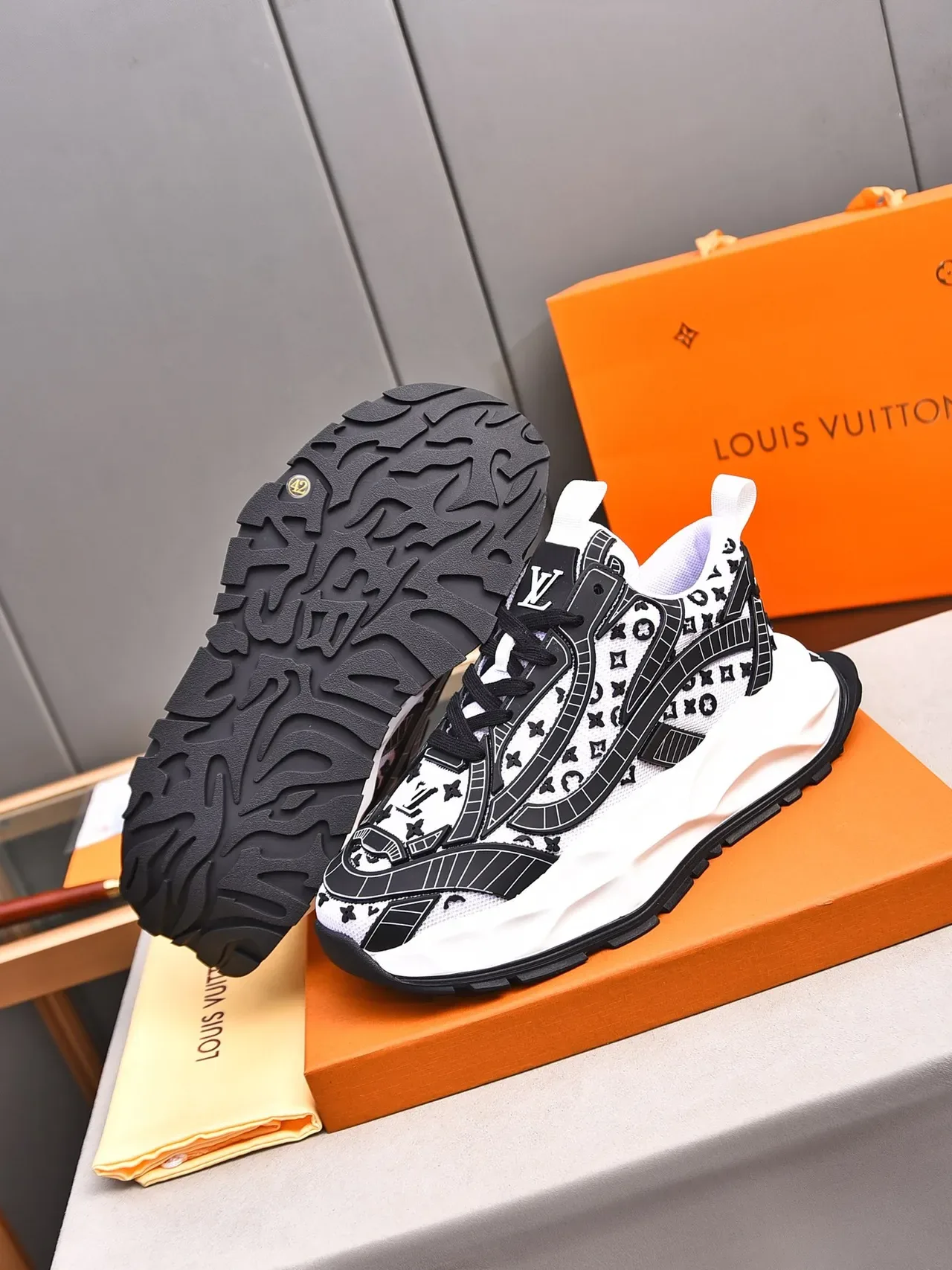 Louis Vuitton Run Away Monogram Print White Black Chunky Sneakers 4