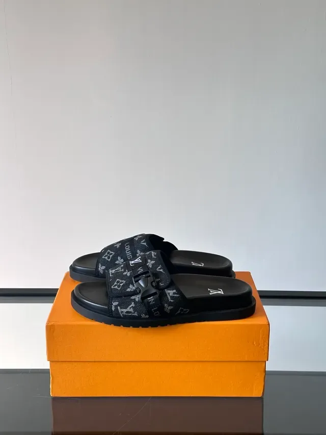 Louis Vuitton Slide Noir Blanc Monogram Toile Double-Strap 4