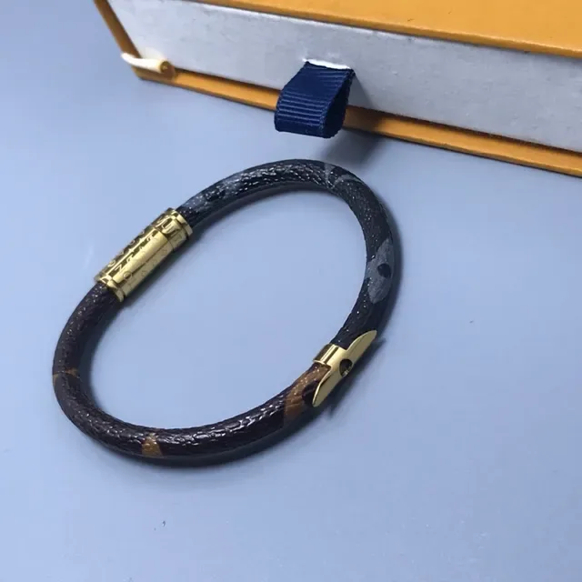 Louis Vuitton pulseira serpente marrom monograma e pulseira de couro trançado vermelho preto branco 5