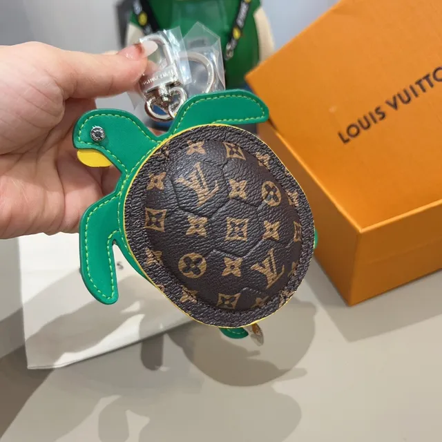 Louis Vuitton Carteira Tartaruga Verde Marrom Monogramado Couro Bolsa Transversal 9