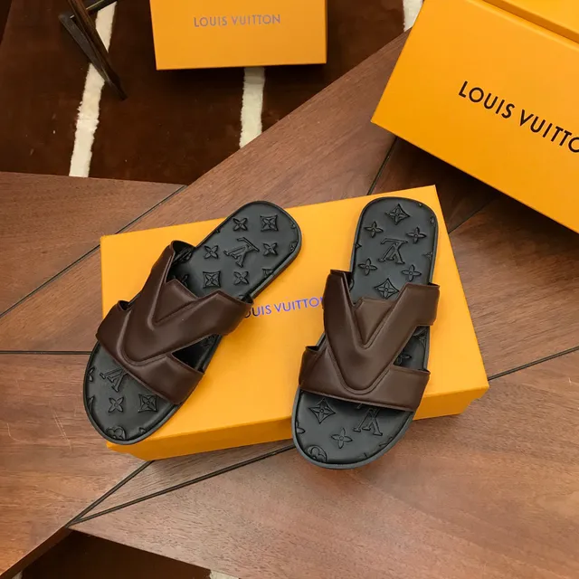 Louis Vuitton V-Strap Slipper Brown Black Monogram-Embossed Rubber Sole Slippers 2