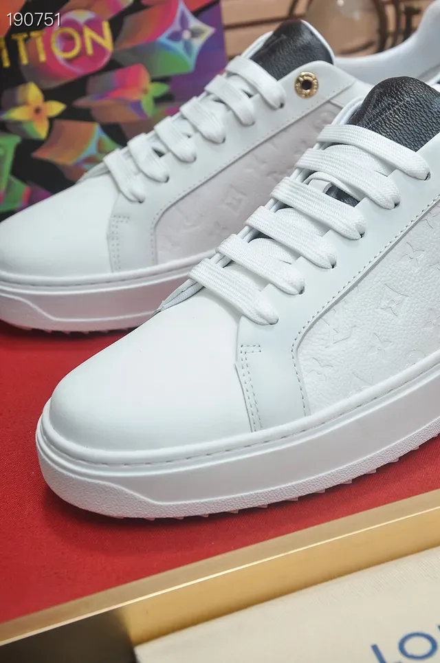 Louis Vuitton 白色 黑色 Monogram-Embossed 皮革 Cupsole Lifestyle Sneakers 4