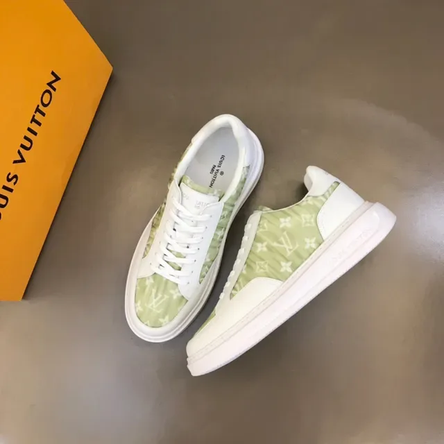 Louis Vuitton sneakers lifestyle blanches et vertes low-top à semelle plateforme 8