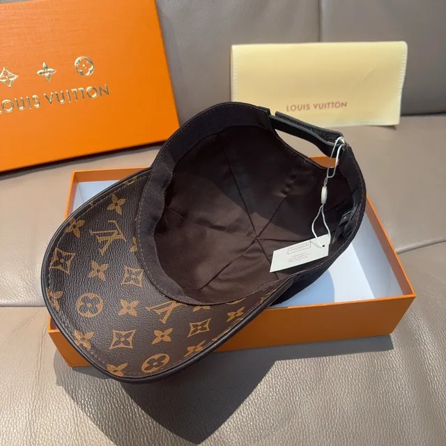 Louis Vuitton x Supreme Monogram Canvas 棒球帽 5