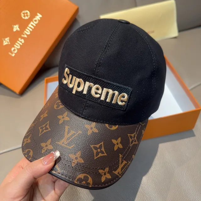 Louis Vuitton x Supreme Monogram Canvas 棒球帽 7