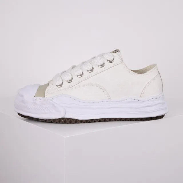 Maison Margiela 白色米色 解构 超大脚趾盖 生活方式运动鞋 9