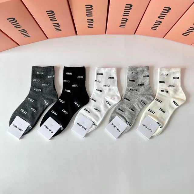 Miu Miu Black White Logo-Print Ankle-Length Socks 2