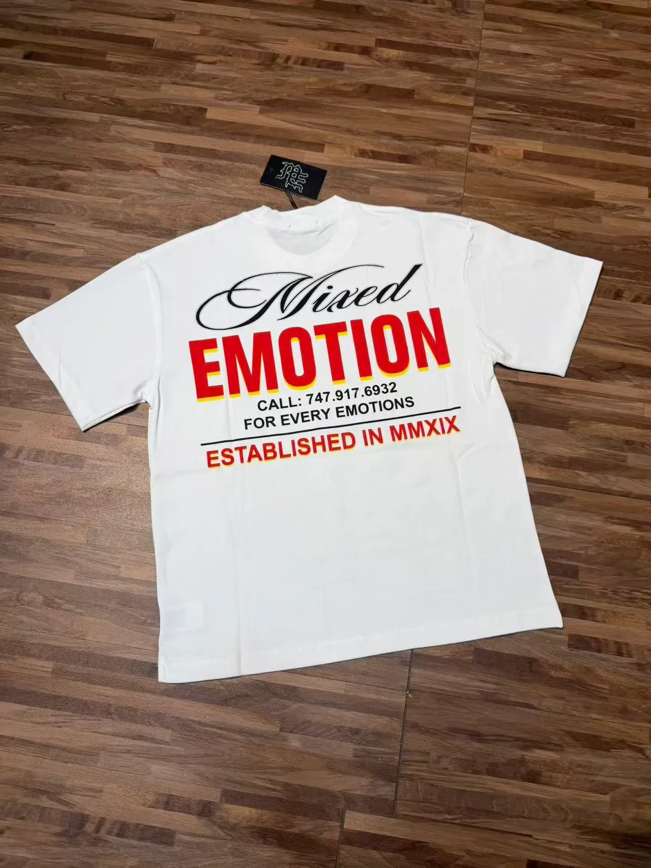 Mixed Emotion Graphic-Print Oversized White T-Shirt 4