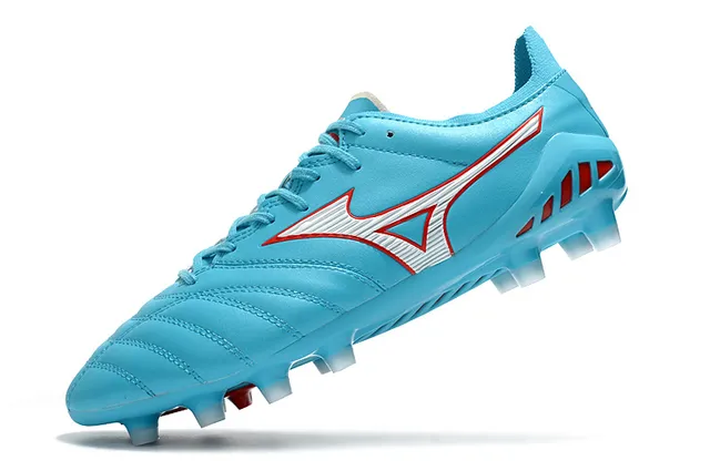 Mizuno Zapatos de fútbol con upper de cuero acolchado azul rojo, acento en logo Wave, suela de tierra firme 3