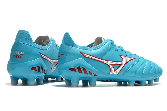 Mizuno Zapatos de fútbol con upper de cuero acolchado azul rojo, acento en logo Wave, suela de tierra firme 5