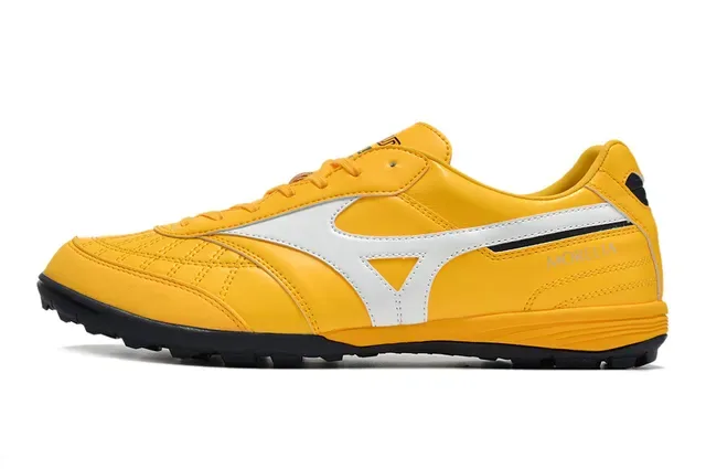 Mizuno Morelia सफेद और लाल लाइफस्टाइल स्नीकर 23