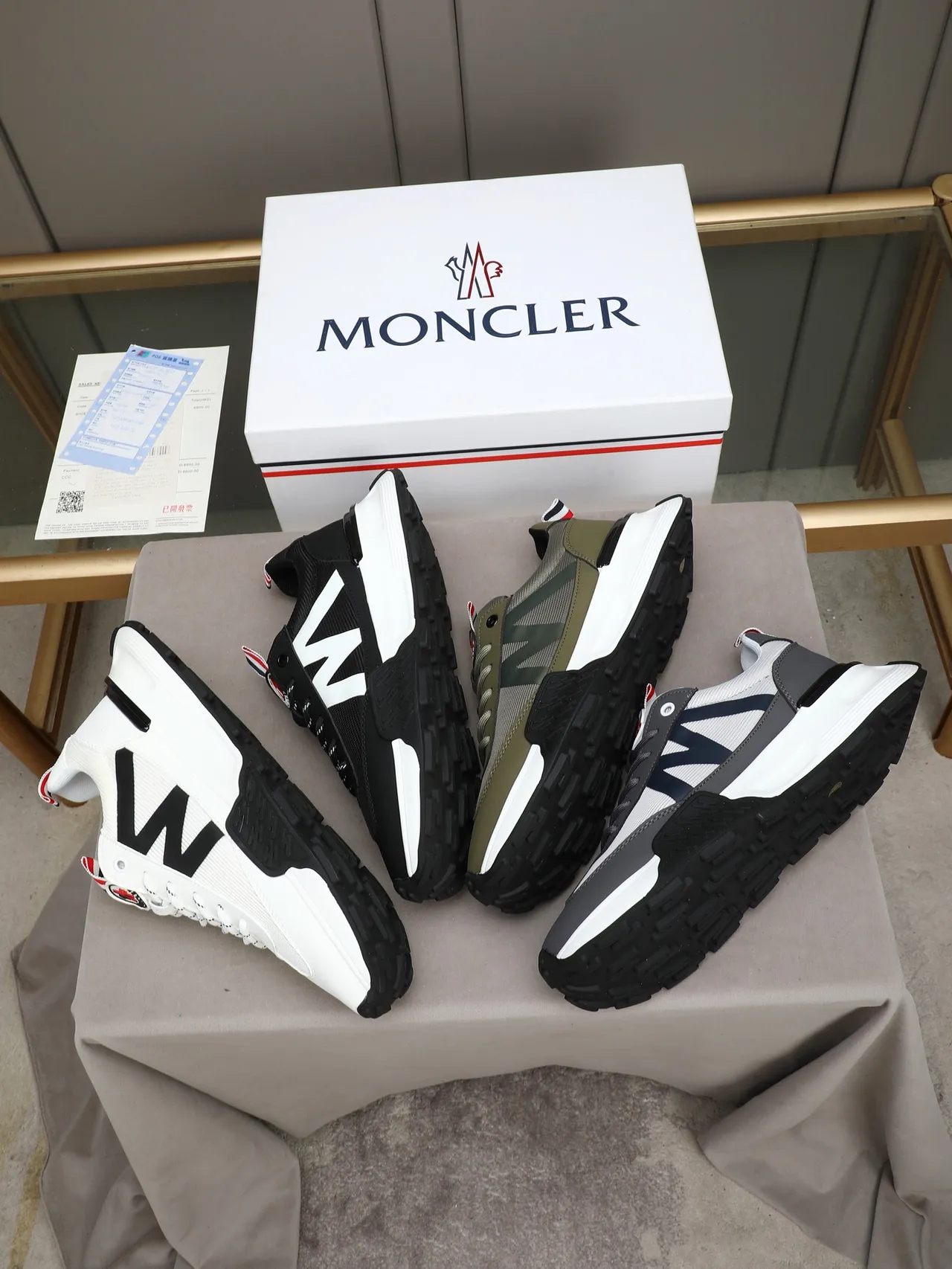 Moncler Lifestyle Sneaker Blanc Gris Marine Chunky Plateforme 2