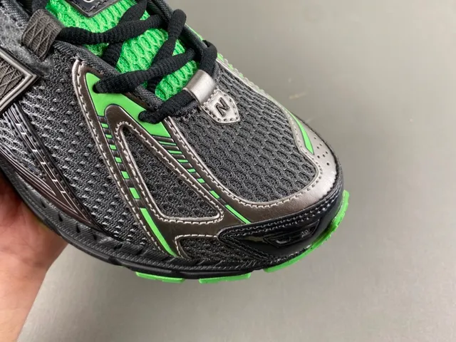 New Balance 1080 Black and Lime Green Running Shoes 2