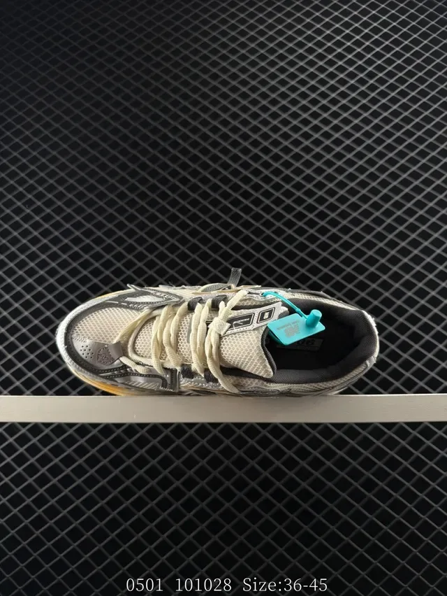 New Balance 1906R Gris Noir Crème Vert Style de vie Baskets 4