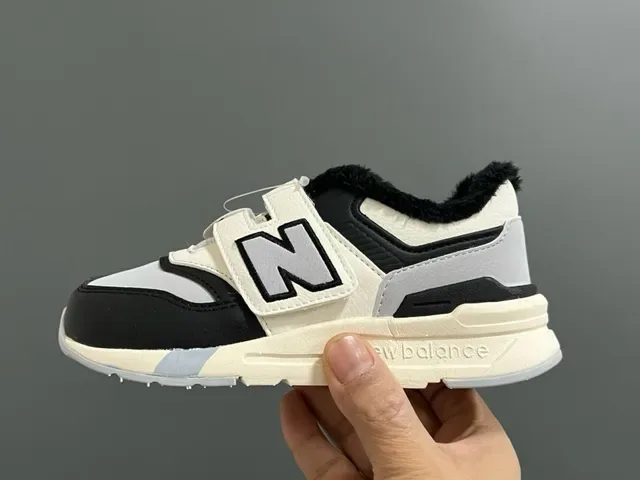New Balance 327 أسود أبيض Velcro حزام إغلاق ناعم مبطن ياقة أسلوب حياة أحذية رياضية 6