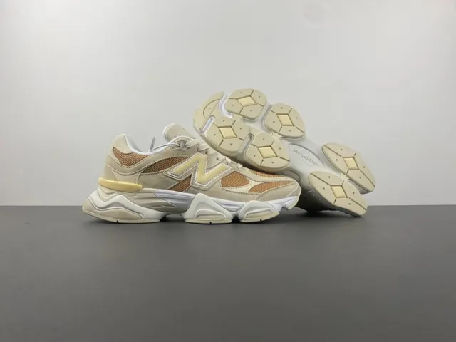 New Balance 9060 Beige Tan Malha Camurça Tênis Chunky 12