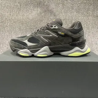 New Balance 9060 Gris oscuro y amarillo neón zapatillas gruesas