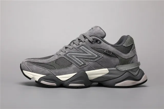 New Balance 9060 ধূসর জালি ও সুয়েড চাঙ্কি স্নিকার 9