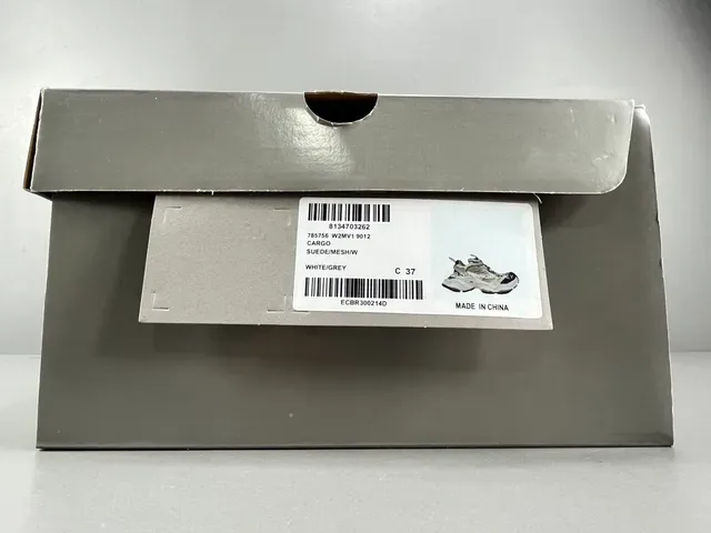New Balance 9060 White and Black Chunky Sneakers 11
