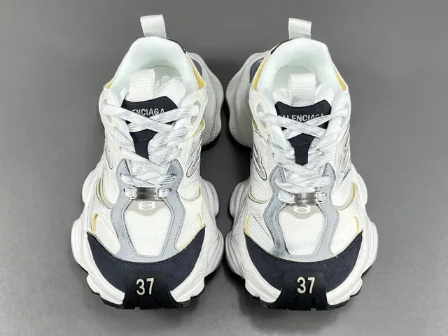 New Balance 9060 White and Black Chunky Sneakers 16