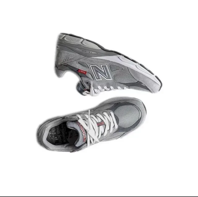New Balance 990 Version 3 رمادي حذاء لايف ستايل 6