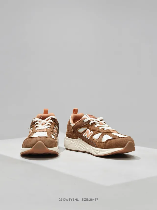 New Balance Brown Beige Midsole Multi-Panel Suede-Mesh Upper Chunky Sneakers 9