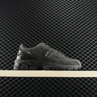 New Balance Fantom এক রঙের কালো লাইফস্টাইল স্নিকার্স